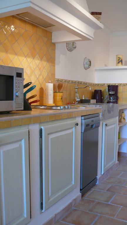 Вилла Les Bastides De L'Auviduery Moissac-Bellevue Экстерьер фото